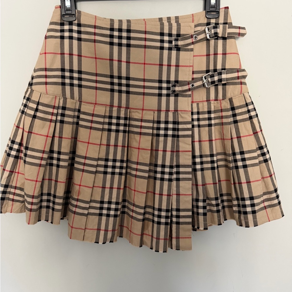 Burberry Zoe Vintage Check Asymmetrical
Kilt Mini Skirt Size M - Picture 8 of 12